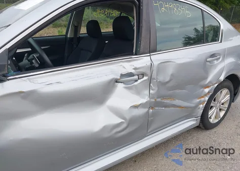 2012 Subaru Legacy 2.5I из США, поврежденный, VIN 4S3BMBA61C3037234